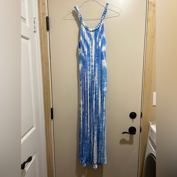 New with Tags NWTBeautiful Lost River Clothing Company Long Necklace Dre… - Picture 2 of 4